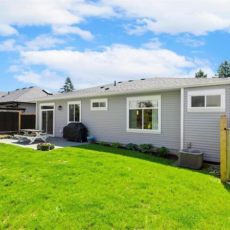 Modern 2Br Guest House In North Nanaimo Exterior photo